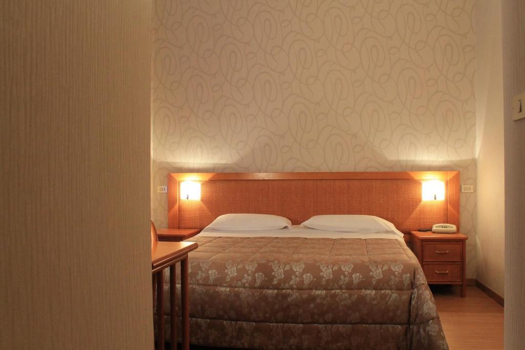 Hotel Kristina Imperia Rum bild